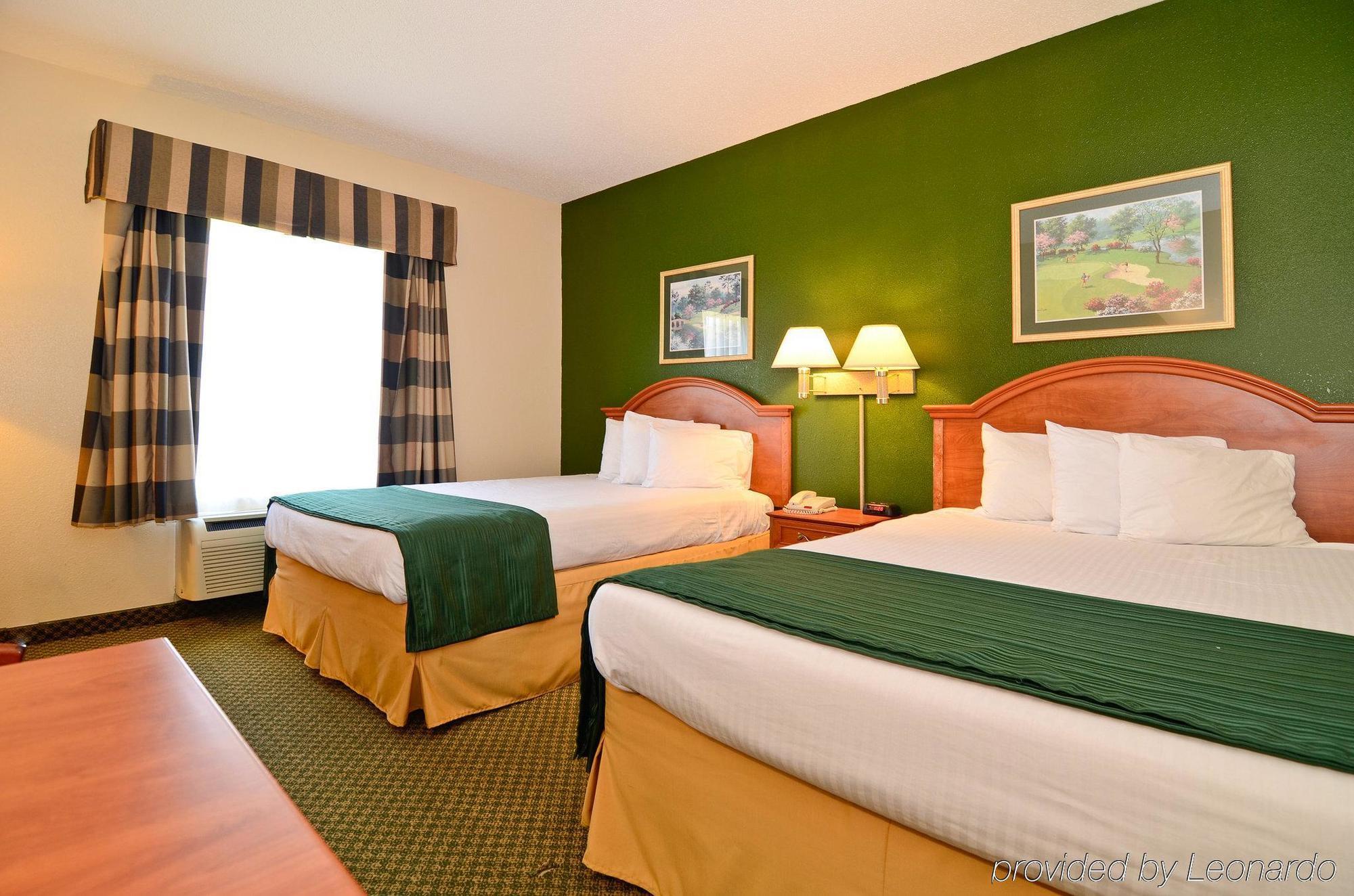 Americas Best Value Inn Louisville Exterior foto