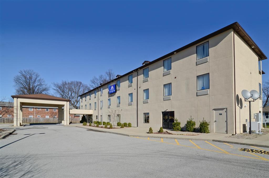 Americas Best Value Inn Louisville Exterior foto